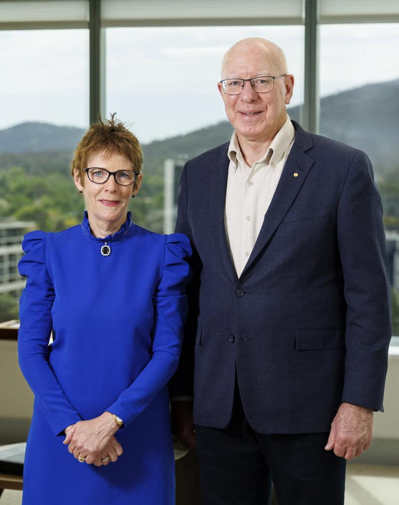 General (Retd) the Honourable David Hurley AC CVO DSC and Mrs Linda Hurley.